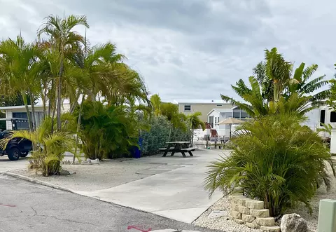701 Spanish Main Dr #181, Cudjoe Key, FL 33042