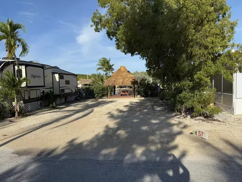 101551 Overseas Hwy #57, Key Largo, FL 33037