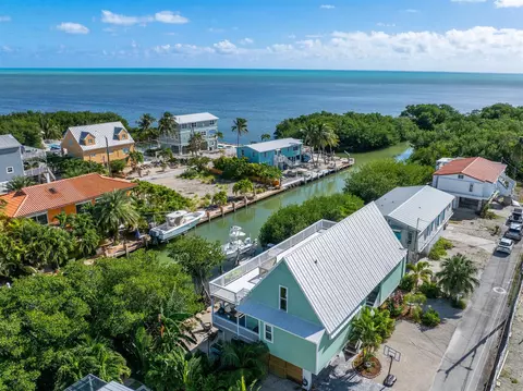 800 62nd St, Marathon, FL 33050 photo 8