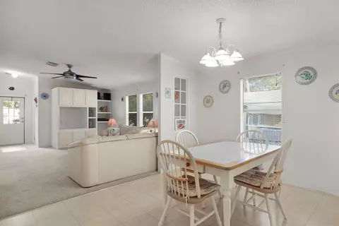 Dining - 222 Cuba Rd, Tavernier, FL 33070 photo 2 of 2
