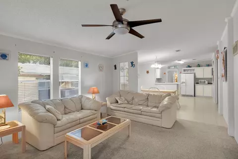 Living - 222 Cuba Rd, Tavernier, FL 33070 photo 6 of 6