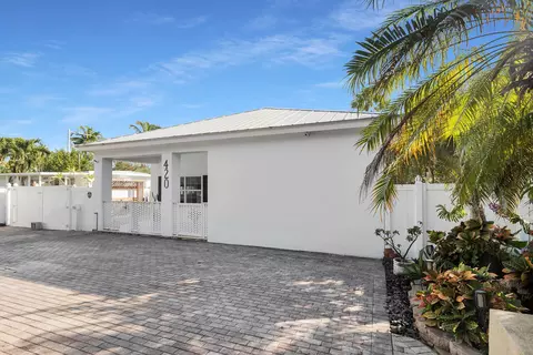 420 17th Court Gulf, Marathon, FL 33050