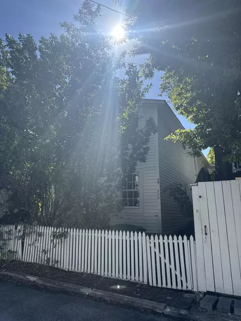 806 Pearl St, Key West, FL 33040