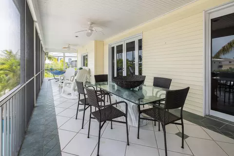 Exterior - 112 Leoni Dr, Islamorada, FL 33036 photo 6 of 25
