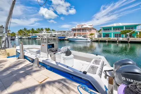 Exterior - 112 Leoni Dr, Islamorada, FL 33036 photo 20 of 25