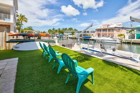 Exterior - 112 Leoni Dr, Islamorada, FL 33036 photo 15 of 25