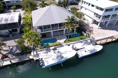 112 Leoni Dr, Islamorada, FL 33036