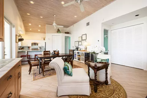 Dining - 112 Leoni Dr, Islamorada, FL 33036 photo 1 of 2