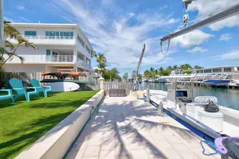 Exterior - 112 Leoni Dr, Islamorada, FL 33036 photo 19 of 25
