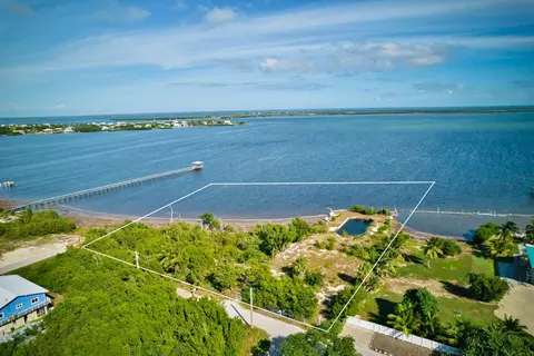 1261 Avenue A, Big Pine Key, FL 33043 photo 3