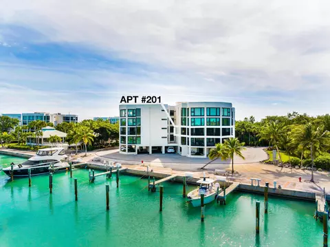 6201 Gulf Of Mexico Blvd #201, Marathon, FL 33050