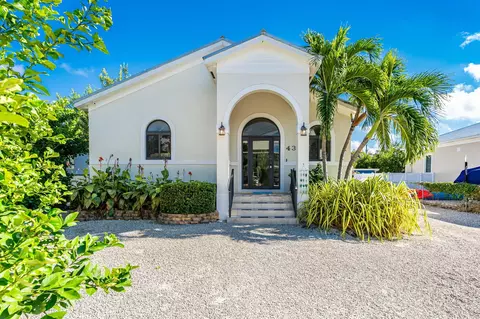432 4th Rd, Key Largo, FL 33037