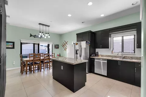 432 4th Rd, Key Largo, FL 33037 photo 2