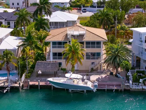 226 Corsair Rd, Duck Key, FL 33050