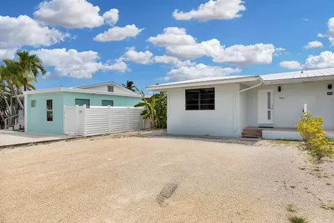 Exterior - 427 89th Street Ocean Street Ocean, Marathon, FL 33050 photo 4 of 7