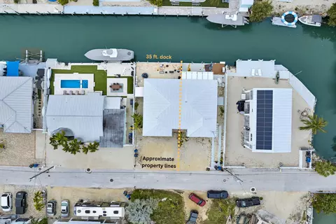 View/Area - 427 89th Street Ocean Street Ocean, Marathon, FL 33050 photo 4 of 7