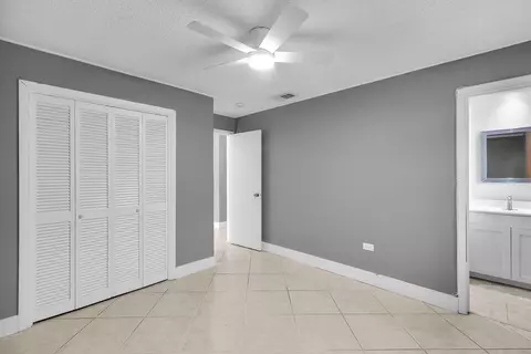 Bedroom - 427 89th Street Ocean Street Ocean, Marathon, FL 33050 photo 6 of 8