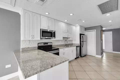 Kitchen - 427 89th Street Ocean Street Ocean, Marathon, FL 33050 photo 5 of 7