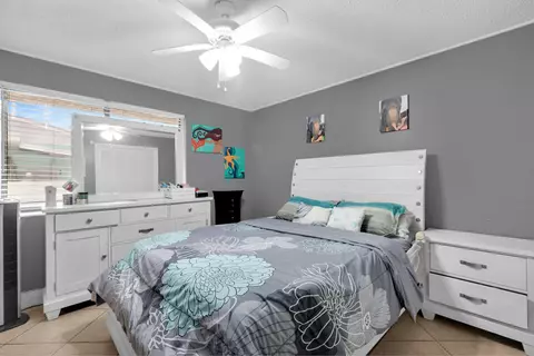 Bedroom - 427 89th Street Ocean Street Ocean, Marathon, FL 33050 photo 1 of 8