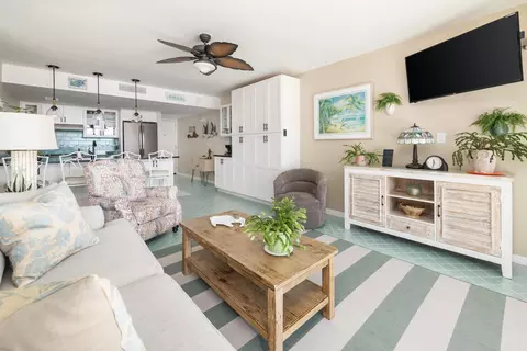 Living - 133 Coco Plum Dr #35, Marathon, FL 33050 photo 2 of 3