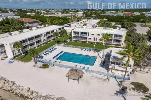 Exterior - 133 Coco Plum Dr #35, Marathon, FL 33050 photo 3 of 7