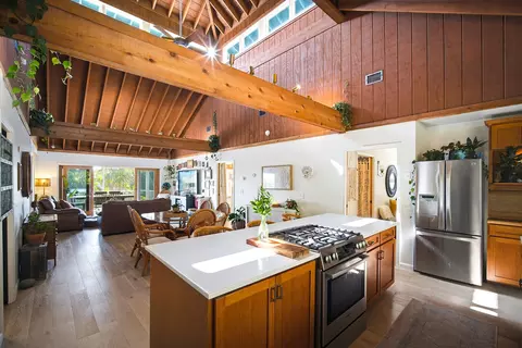 Kitchen - 16640 Cypress Rd, Sugarloaf Key, FL 33042 photo 4 of 7