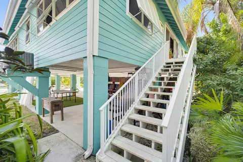 Exterior - 16640 Cypress Rd, Sugarloaf Key, FL 33042 photo 16 of 27