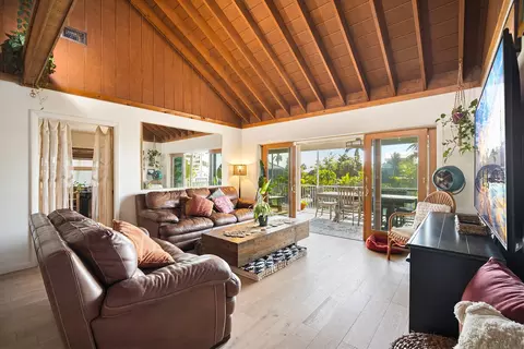 Living - 16640 Cypress Rd, Sugarloaf Key, FL 33042 photo 1 of 4