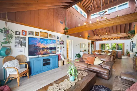 Living - 16640 Cypress Rd, Sugarloaf Key, FL 33042 photo 4 of 4