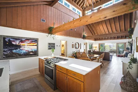 Kitchen - 16640 Cypress Rd, Sugarloaf Key, FL 33042 photo 3 of 7