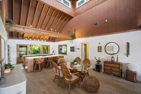 Dining - 16640 Cypress Rd, Sugarloaf Key, FL 33042 photo 5 of 5