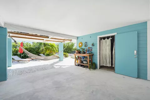 Exterior - 16640 Cypress Rd, Sugarloaf Key, FL 33042 photo 22 of 27