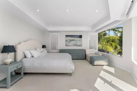 Bedroom - 180 Pompano Dr, Key Largo, FL 33037 photo 6 of 9
