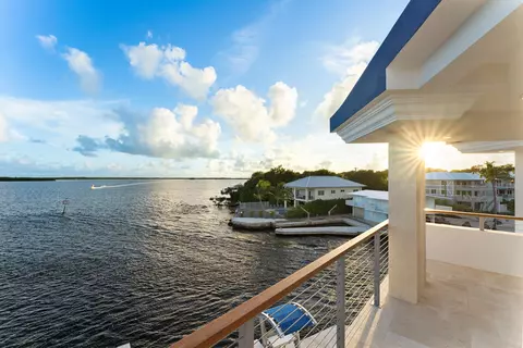 View/Area - 180 Pompano Dr, Key Largo, FL 33037 photo 8 of 8