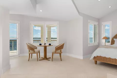 Bedroom - 180 Pompano Dr, Key Largo, FL 33037 photo 3 of 9
