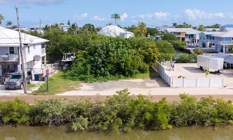 Indies Road, Ramrod, FL 33042