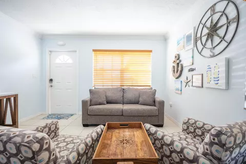 Living - 2266 Dolphin Dr, Marathon, FL 33050 photo 4 of 6