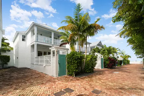 81906 Overseas Hwy #3, Islamorada, FL 33036