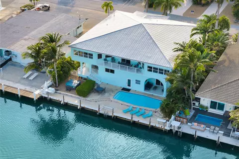 580 590 10th St #KEY colony, Key Colony Beach, FL 33051