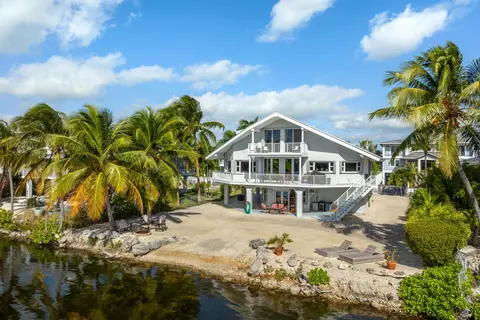 54 Mutiny Pl, Key Largo, FL 33037