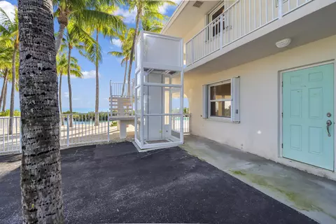 Other - 341 E Seaview Dr, Marathon, FL 33050 photo 1 of 3