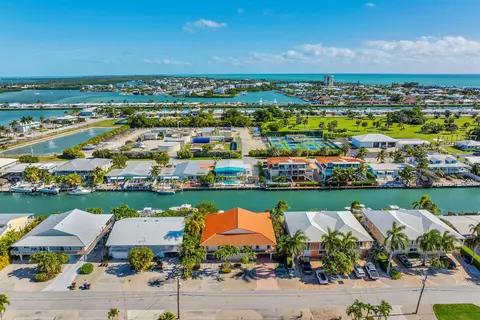 View/Area - 580 9th St #KEY colony, Key Colony Beach, FL 33051 photo 9 of 9