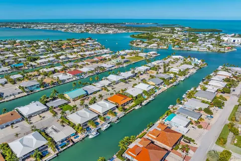 View/Area - 580 9th St #KEY colony, Key Colony Beach, FL 33051 photo 6 of 9