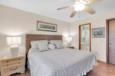 Bedroom - 580 9th St #KEY colony, Key Colony Beach, FL 33051 photo 3 of 6