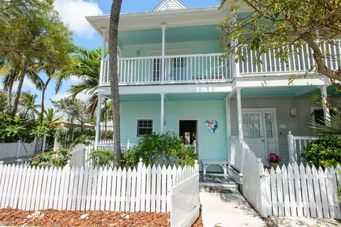 208 Fleming St, Key West, FL 33040