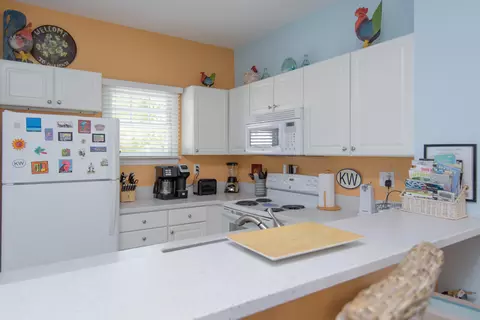 208 Fleming St, Key West, FL 33040 photo 4