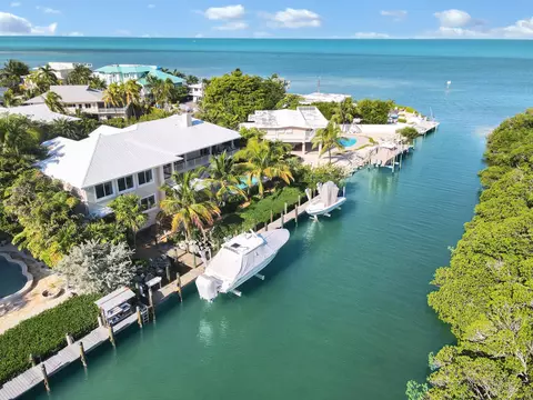 430 Palm Dr, Islamorada, FL 33036