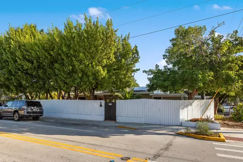 1221 20th St, Key West, FL 33040
