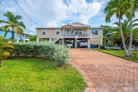 27376 Tobago Ln, Ramrod Key, FL 33042