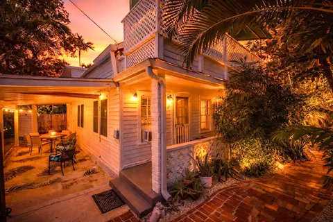 1209 Pearl St, Key West, FL 33040
